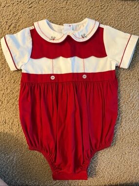 Little English White Baby Romper with Red Stitching